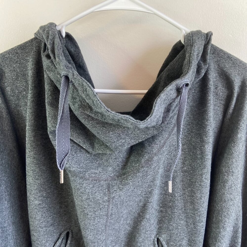 Lululemon Heathered Gray Throwback Flashback Pull… - image 6